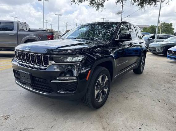 JEEP GRAND CHEROKEE 2023 1C4RJYB61PC626279 image